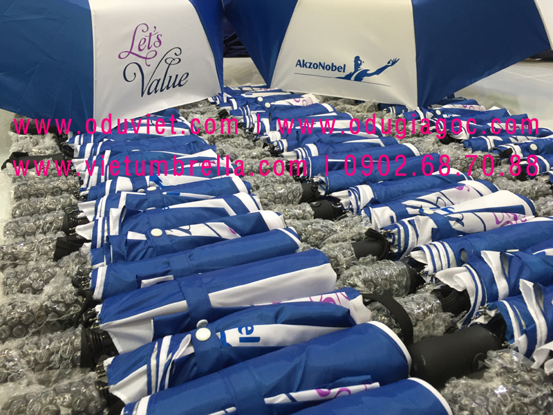 xưởng sản xuất ô dù cầm tay in logo quảng cáo